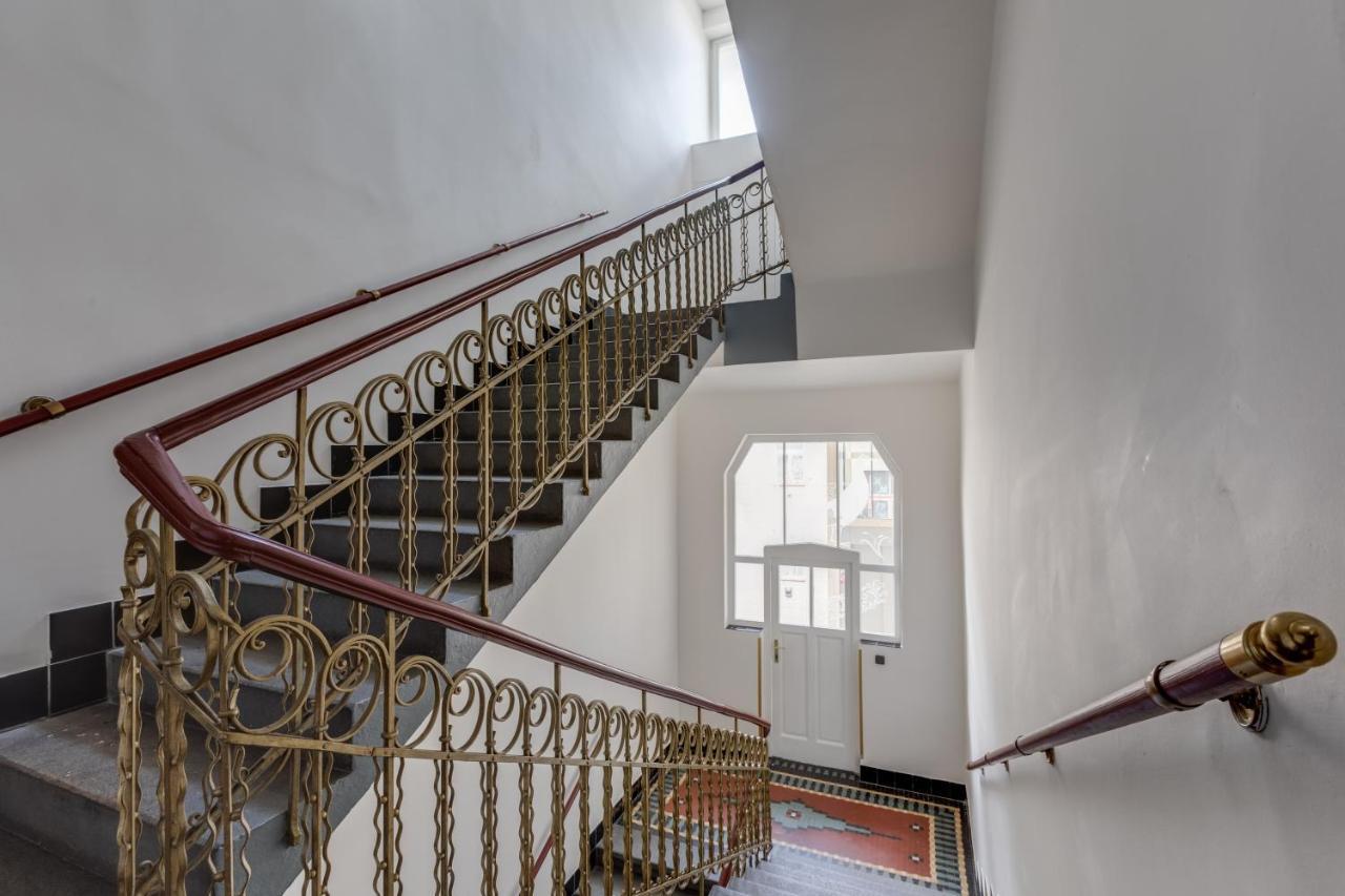 Luxury Riverside Apartments In The Center Of Прага Екстер'єр фото
