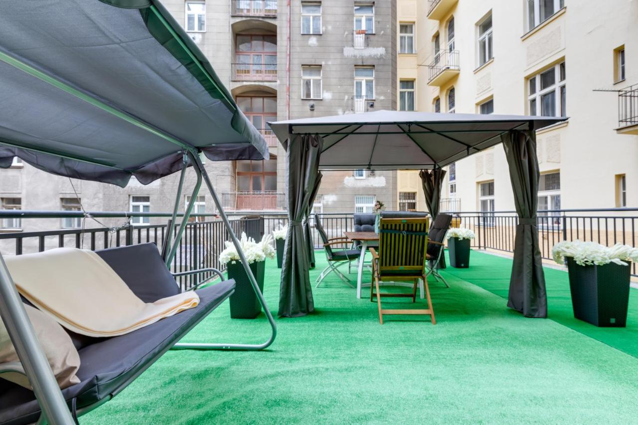 Luxury Riverside Apartments In The Center Of Прага Екстер'єр фото